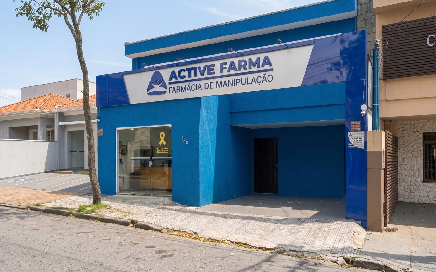 Fachada da Active Farma Farmácia de Manipulação em Santo André